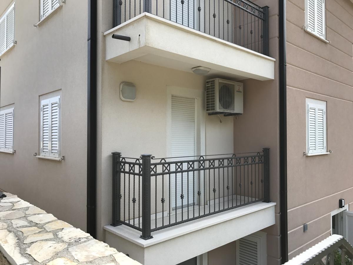 Ana Exclusive Apartments Jelsa  Esterno foto